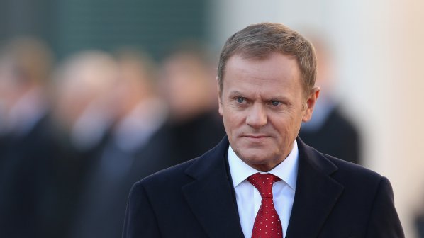 Продължава СРС-скандалът в Полша
