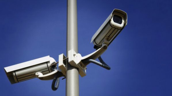 Още 1000 камери ще следят в София