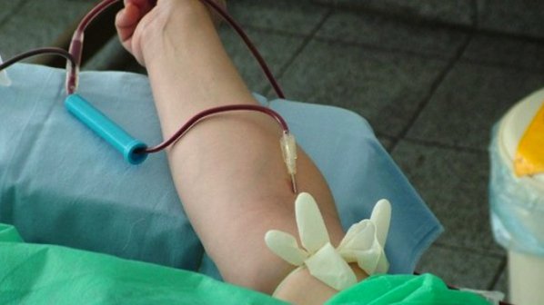 Спешно търсят кръводарители за бременна жена в Пловдив