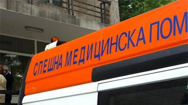 Катастрофа край Петрич, има двама ранени