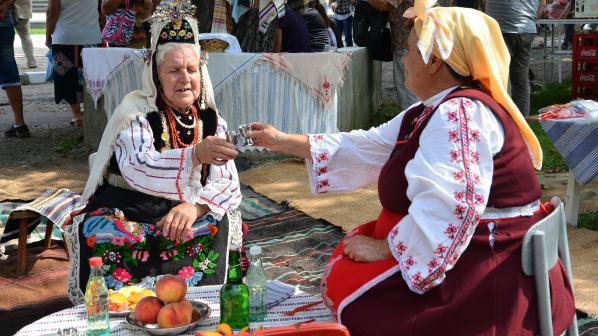Празник на прасковата в Сливенско (снимки)