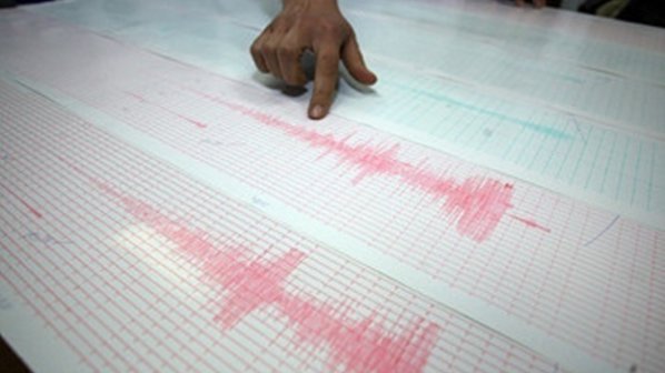 Силно земетресение удари Югозападен Китай