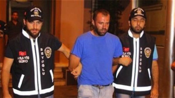 Обвиниха убиеца от Шумен, преместиха го в арест в Анкара