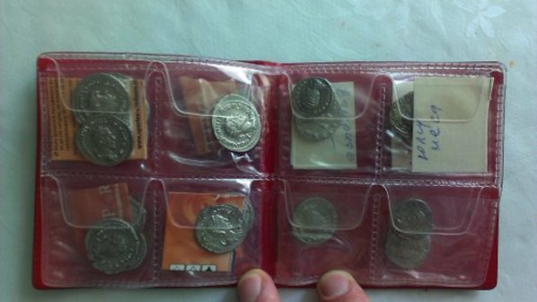 Описвали върху кондоми крадените антики от акцията на ДАНС