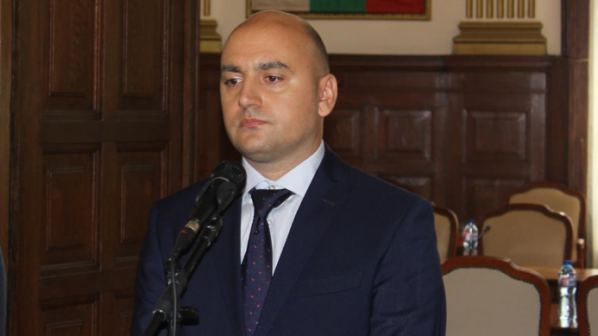 Земеделският министър представи новите зам.-министри (видео)