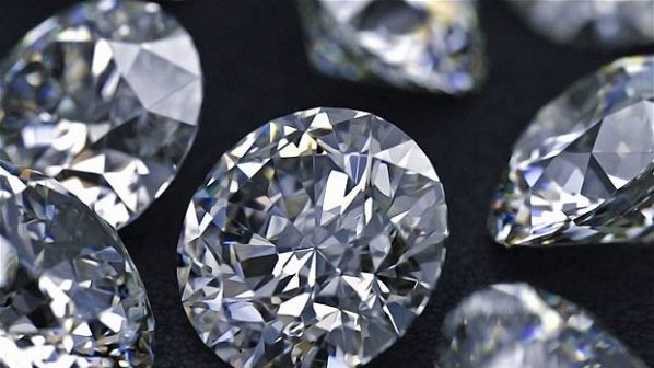 Цената на диамантите продължава да се покачва