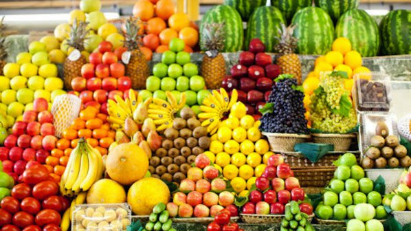 Цените на плодовете и зеленчуците са все още ниски