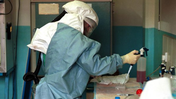 Сътрудник на СЗО се е заразил с Ебола в Сиера Леоне