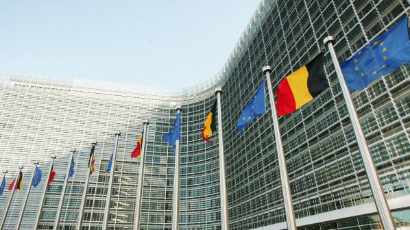 Джихадисти планирали да взривят сградата на Европейската комисия