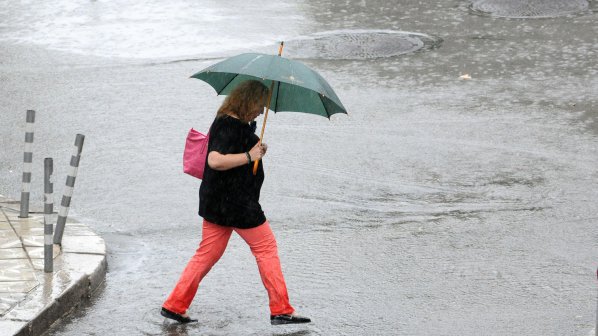 Над 100 литра дъжд са паднали за 2 дни в Смолянско