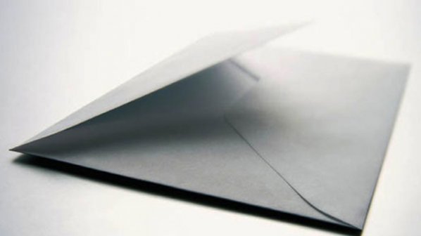 Президентът на Чехия получи по пощата плик с бял прах