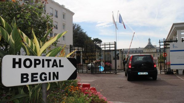 Излекуваха от ебола френска медицинска сестра