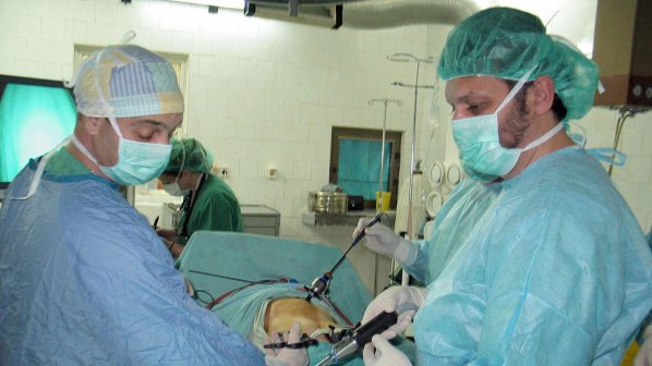 Близо 1000 българи чакат за трансплантация на орган
