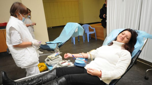 128 души дариха кръв в Шумен