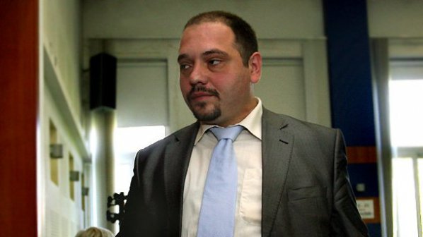 Пак отложиха делото срещу Филип Златанов