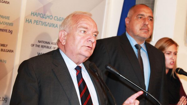Дол: Трябва да бъде съставено правителство с премиер Борисов (видео+снимки)
