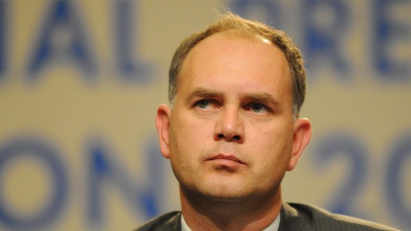 Кадиев отрече да се е предлагал за финансов министър