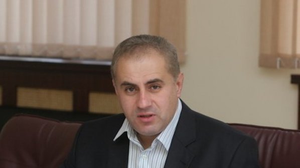 Кметът на Кюстендил внася искане за промяна в Изборния кодекс