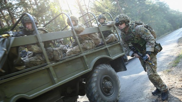 Литва ще достави военна помощ на украинската армия