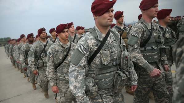 МО: Няма запитване за разполагане на военна техника на САЩ в България
