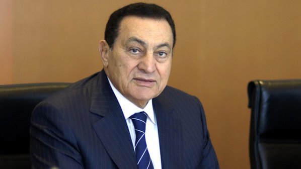 Хосни Мубарак оправдан по делото за корупция