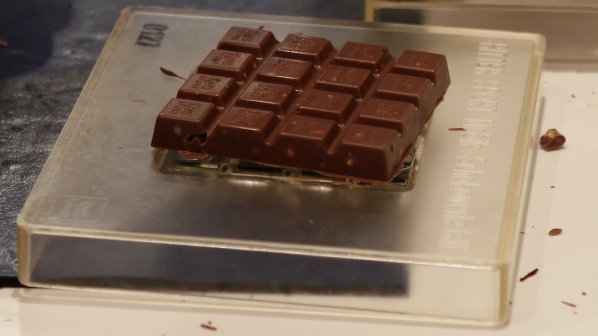 50 тона краден шоколад откриха в Италия