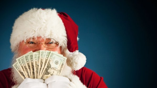 Колко пари би взимал Дядо Коледа, ако беше на заплата?