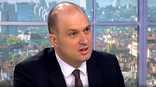 Гамизов: Готви се опит да бъде съборено правителството (видео)