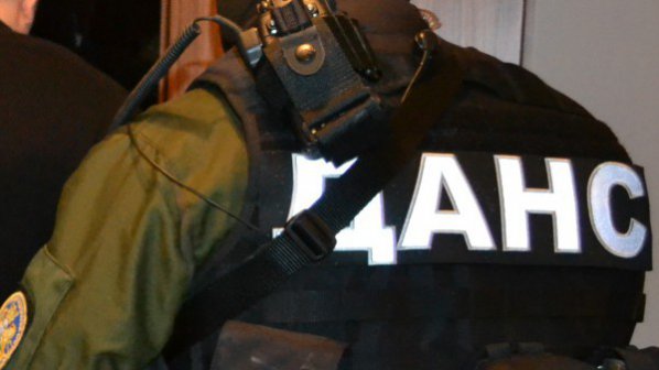 ДАНС задържа трима издирвани от Испания терористи