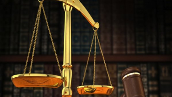 Съдия се сдоби с обвинение по случая „Пенгезов“