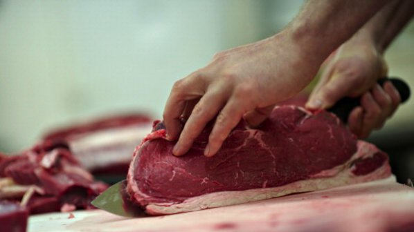 Конфискуваха 150 кг нелегално месо в Столипиново