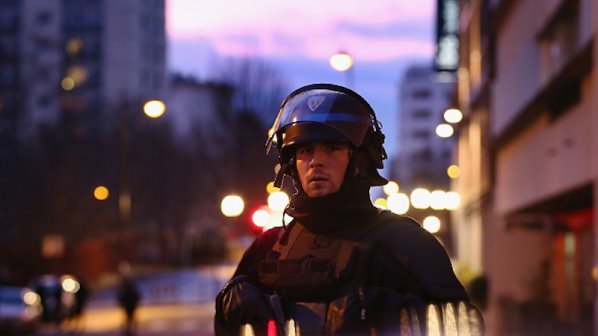 Френската полиция все още издирва съучастничката на  Амеди Кулибали