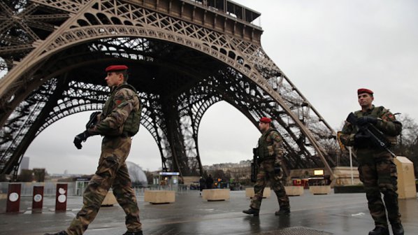 Жестоки мерки за сигурност на днешното шествие в Париж