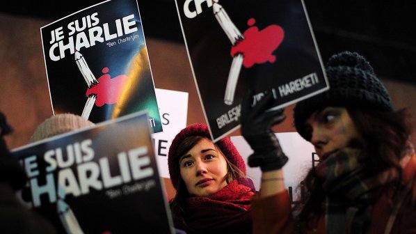 „Либерасион” подслонява „Шарли Ебдо” в редакцията си