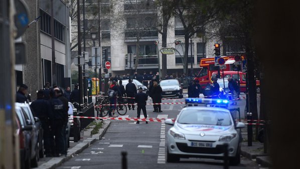 Експерт: Атентатът в Париж може да бъде начало на една мащабна война