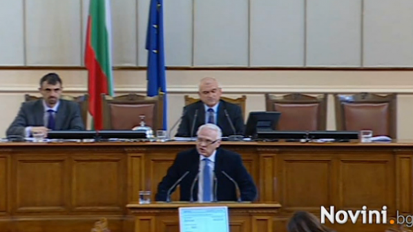 Велизар Енчев: В парламента има енергийна мафия (видео)