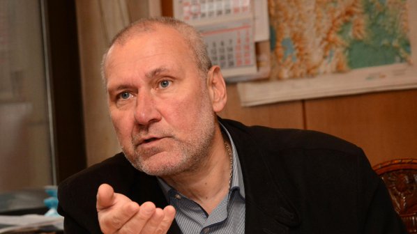 Паметник на Кирилицата ще има в Улан Батор, смята проф. Овчаров