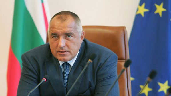 Борисов пита Митов за мобилизацията на етнически българи в Украйна