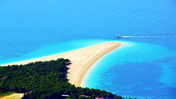 Тематични плажове в 14 категории въвежда Хърватия