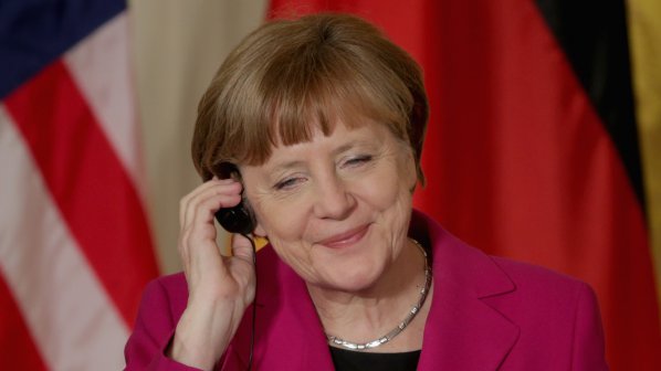 Възможни са нови санкции, ако примирието в Украйна пропадне, каза Меркел