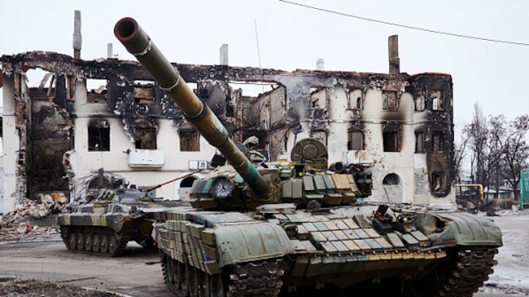 Изтеглят тежките оръжия от фронтовата линия в Донбас