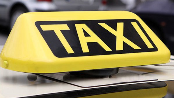 Пребиха таксиметрови шофьори в центъра на Бургас