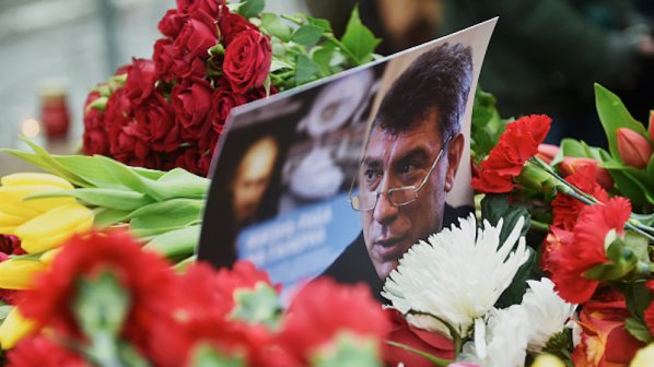 Двама са арестувани във връзка с убийството на Немцов (обновена)