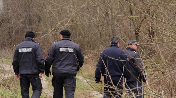 Клошари намирали трупове в района на убийството на Вероника (видео)
