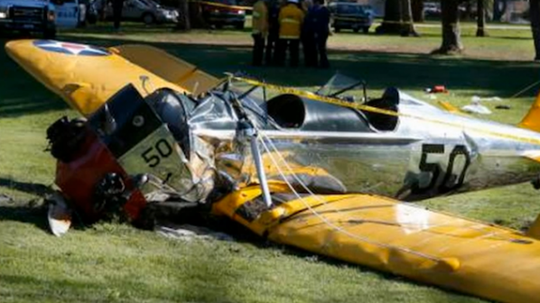 Разби се самолетът на Харисън Форд, актьорът е ранен (видео)