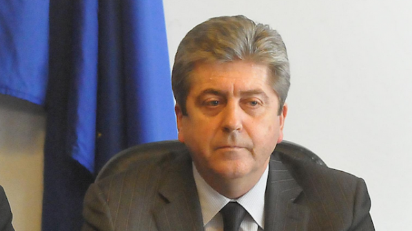 Първанов: Приемам споразумението с ГЕРБ за замразено
