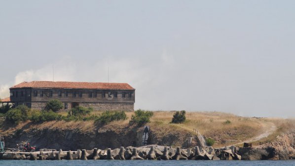 Баровци с яхти резервират остров Света Анастасия за концерта на Роби Уилямс