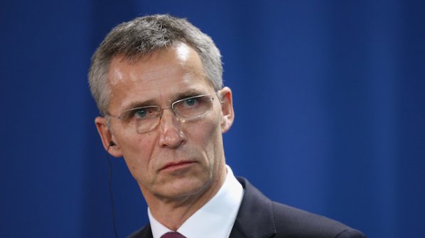 НАТО и Русия в спор кой е виновен за драстичното влошаване на отношенията Изток-Запад