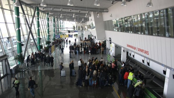 Китайци правят летище Пловдив логистичен център за Европа и Азия