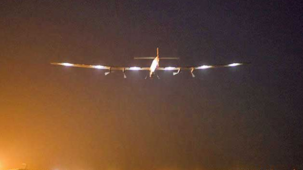 Solar Impulse 2 излетя от Мианмар за Китай (видео)